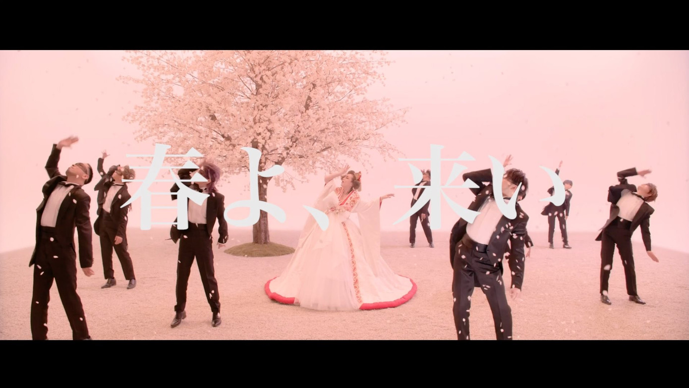 Hậu trường cảnh treo mình nguy hiểm trong ‘Thiên Long Bát Bộ’ của Lưu Diệc Phi ảnh 8