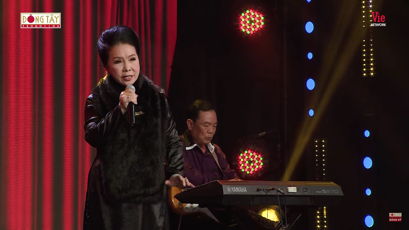 Màn song ca đầy ngẫu hứng của NSND Bạch Tuyết cùng NSND Tự Long ảnh 1