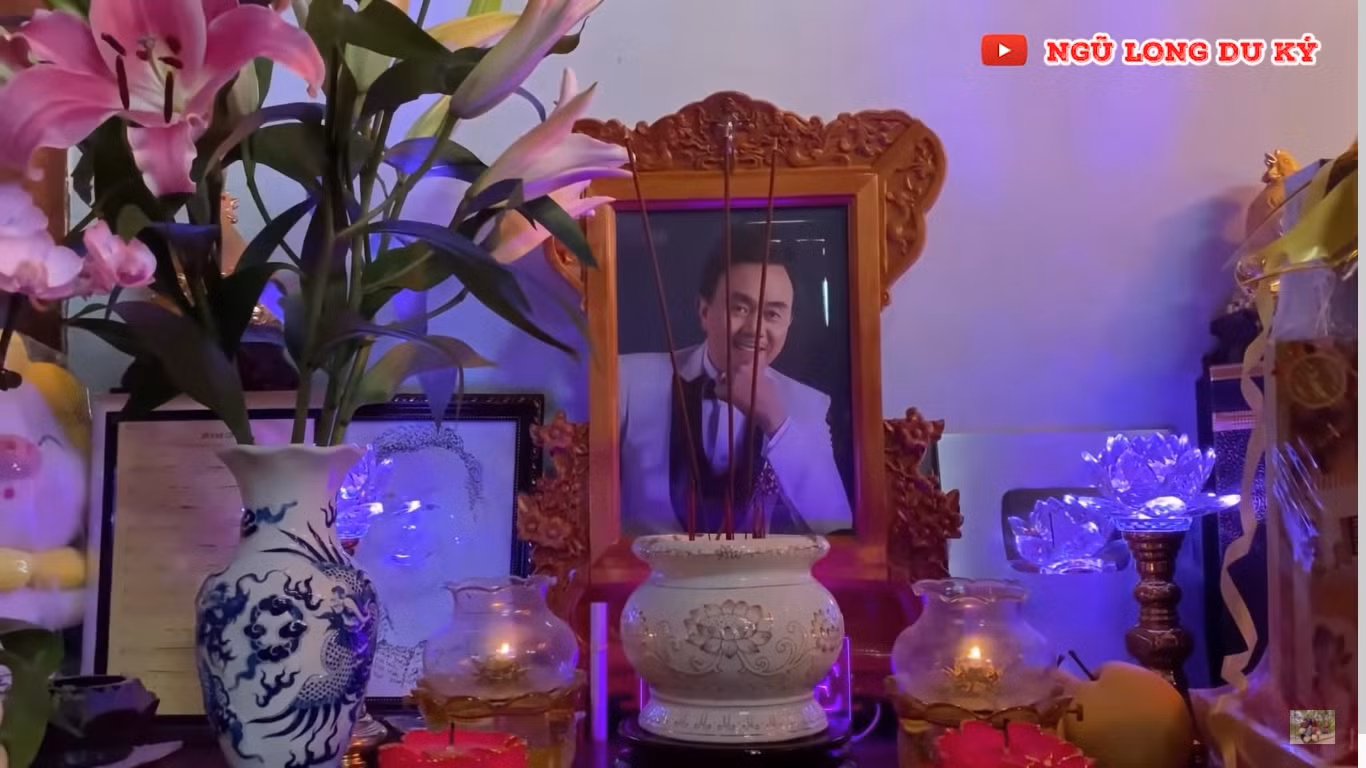 Phi Phụng bật khóc, nói lời xin lỗi khi đến viếng 100 ngày mất NS Chí Tài ảnh 3