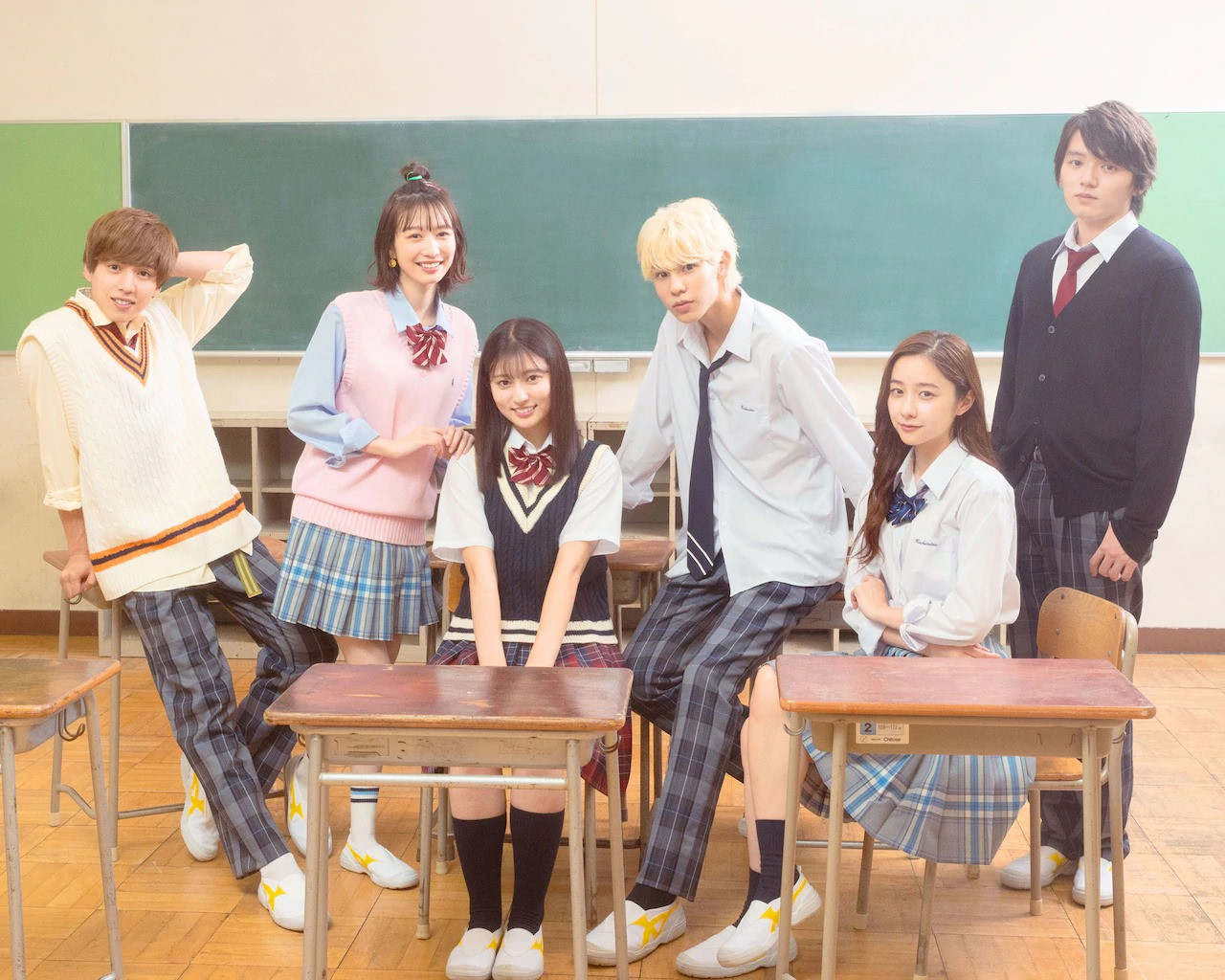 Huỳnh Hiểu Minh tự tay gọt hơn 2000 quả lê phục vụ cho 6 giây lên hình ảnh 10