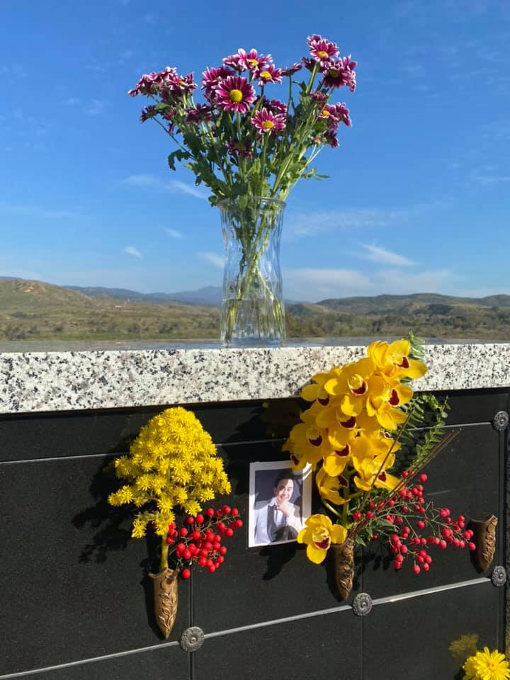 'Bé Heo', Hoài Linh và đồng nghiệp tưởng nhớ Chí Tài nhân 100 ngày mất ảnh 3