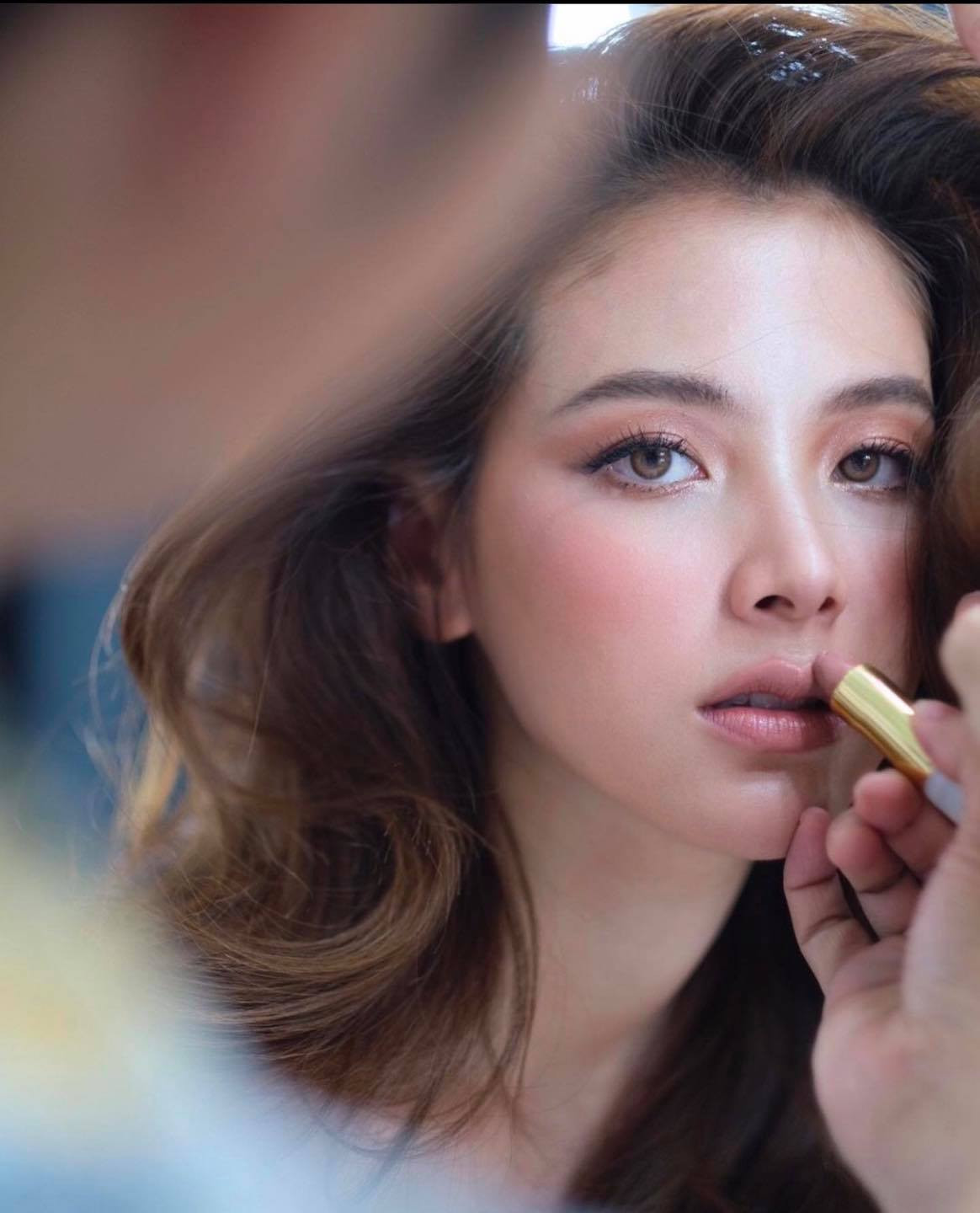 'Nữ thần' Thái Lan gây 'sốt xình xịch' với bộ ảnh cận cảnh nhan sắc đẹp rụng rời ảnh 2