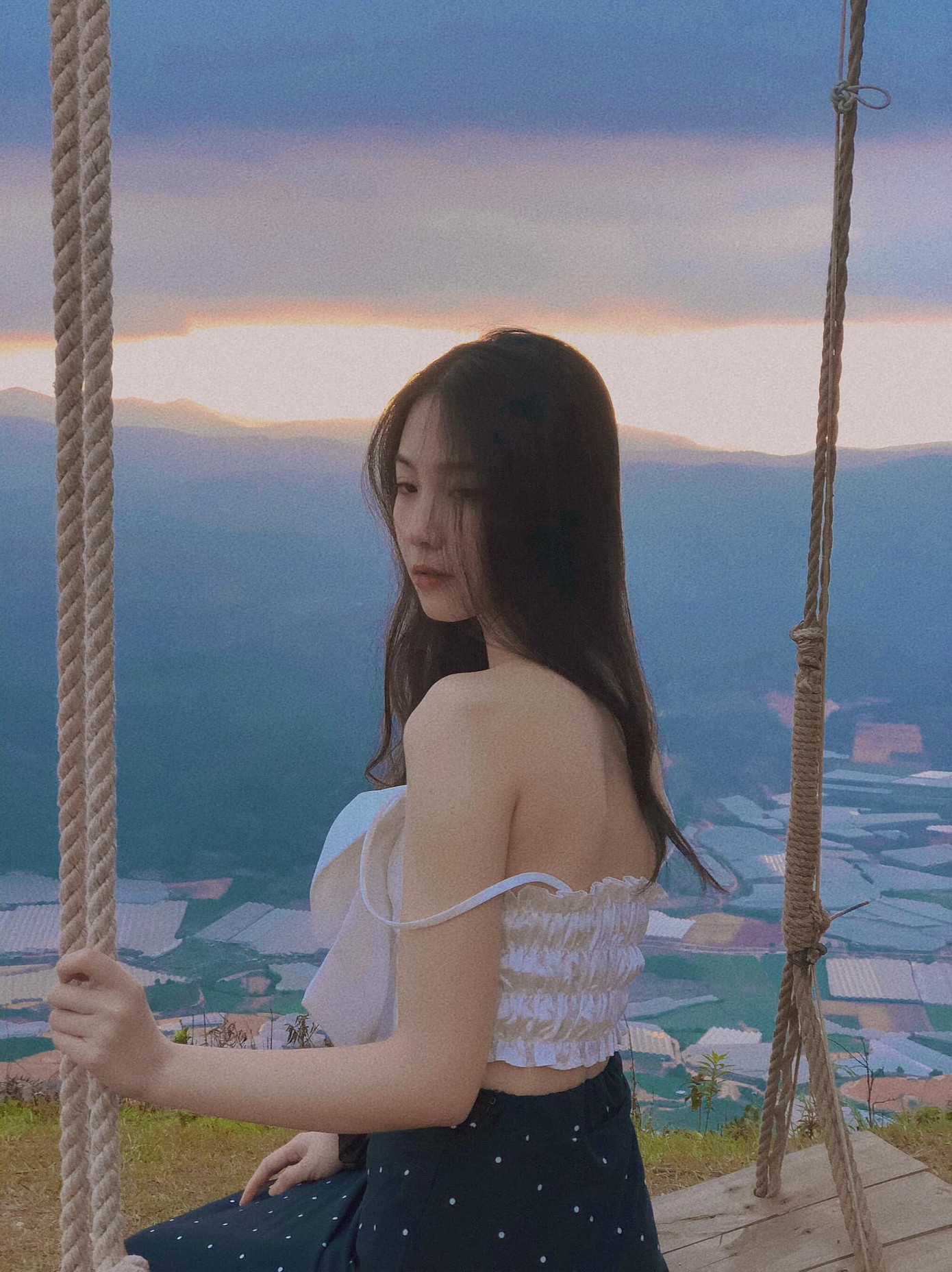 Những thí sinh sở hữu vòng eo 'con kiến' dưới 60cm lọt vào bán kết Hoa hậu Việt Nam 2020 ảnh 3