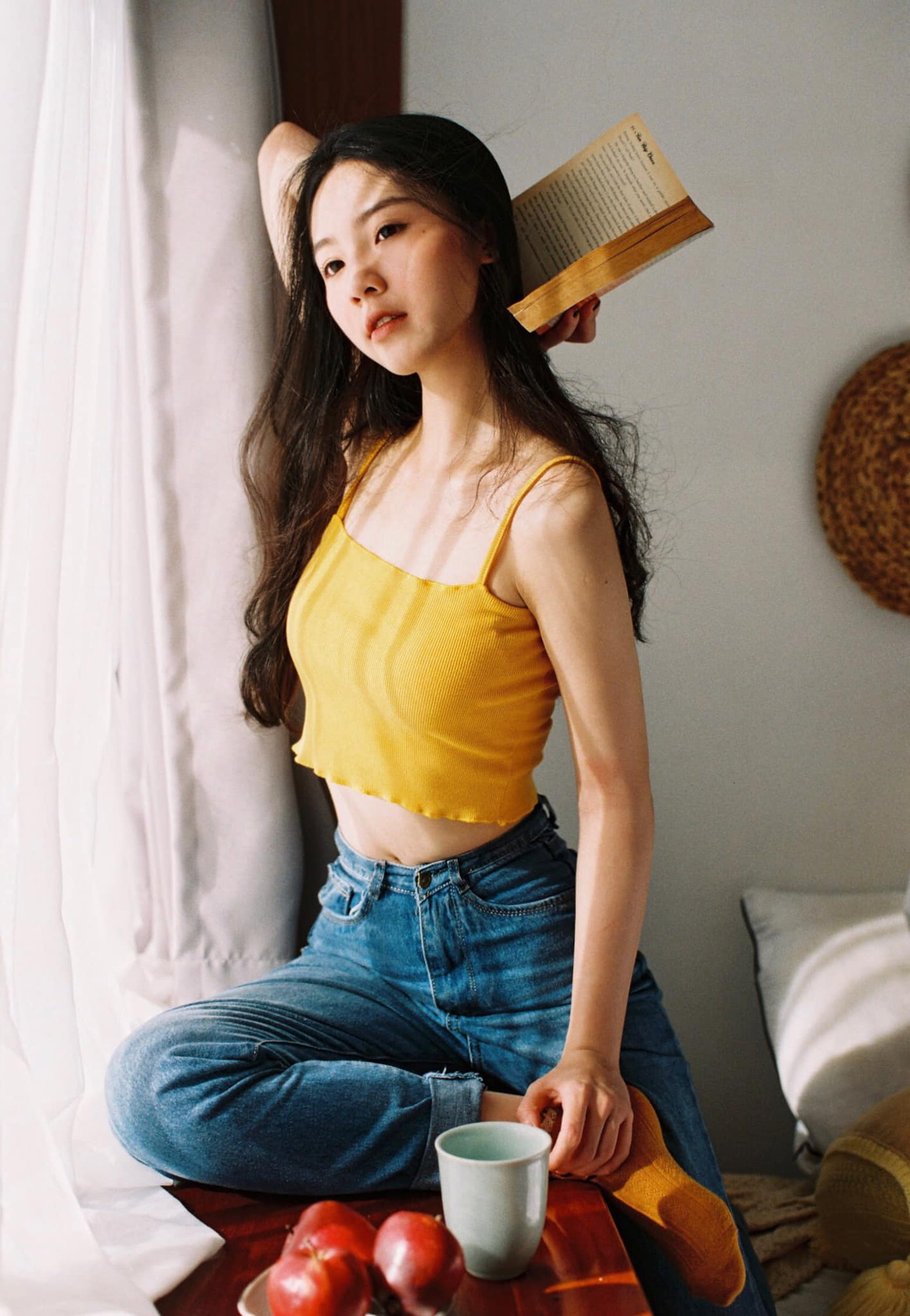 Những thí sinh sở hữu vòng eo 'con kiến' dưới 60cm lọt vào bán kết Hoa hậu Việt Nam 2020 ảnh 1