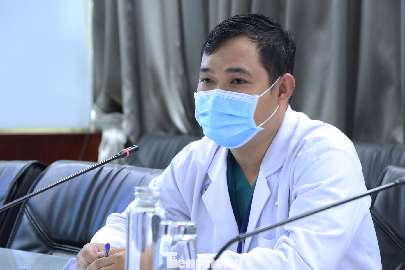 Hành trình giành giật sự sống cho người đàn ông bị rắn hổ mang chúa cắn ảnh 3