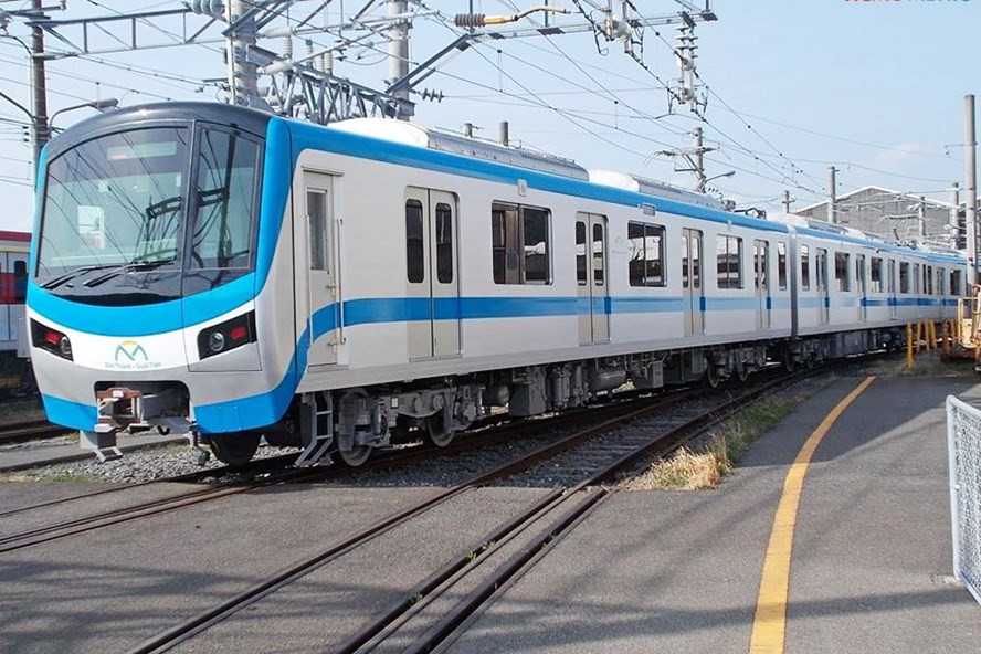 Đoàn tàu tuyến metro Bến Thành - Suối Tiên lên đường về TPHCM ảnh 2