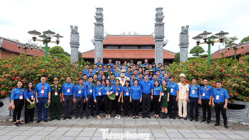 Thành kính dâng hương tại khu di tích quốc gia đặc biệt Truông Bồn ảnh 13