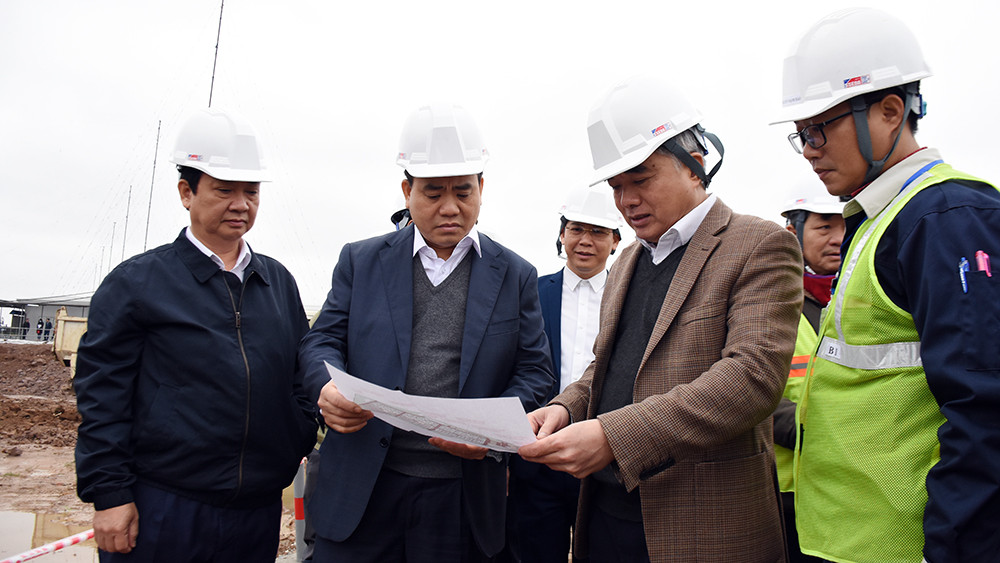 Chủ tịch Hà Nội: Dự án làm sạch sông Tô Lịch không được chậm tiến độ ảnh 7