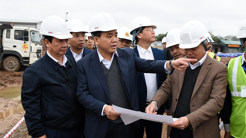 Chủ tịch Hà Nội: Dự án làm sạch sông Tô Lịch không được chậm tiến độ ảnh 8