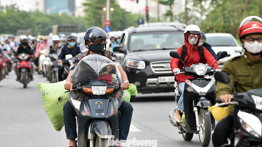 Giao thông nhiều cửa ngõ Thủ đô thông thoáng ngày cuối kỳ nghỉ lễ 30/4 ảnh 4