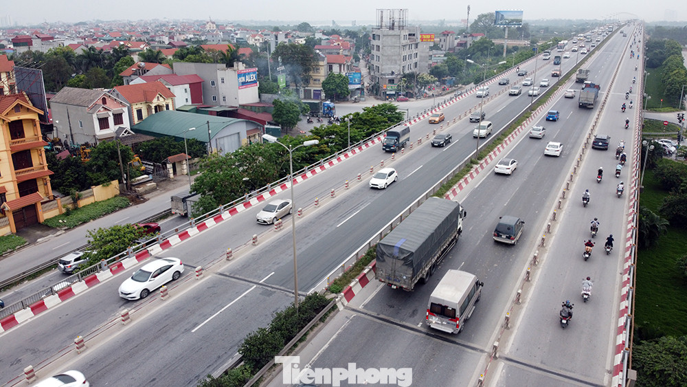 Giao thông nhiều cửa ngõ Thủ đô thông thoáng ngày cuối kỳ nghỉ lễ 30/4 ảnh 1
