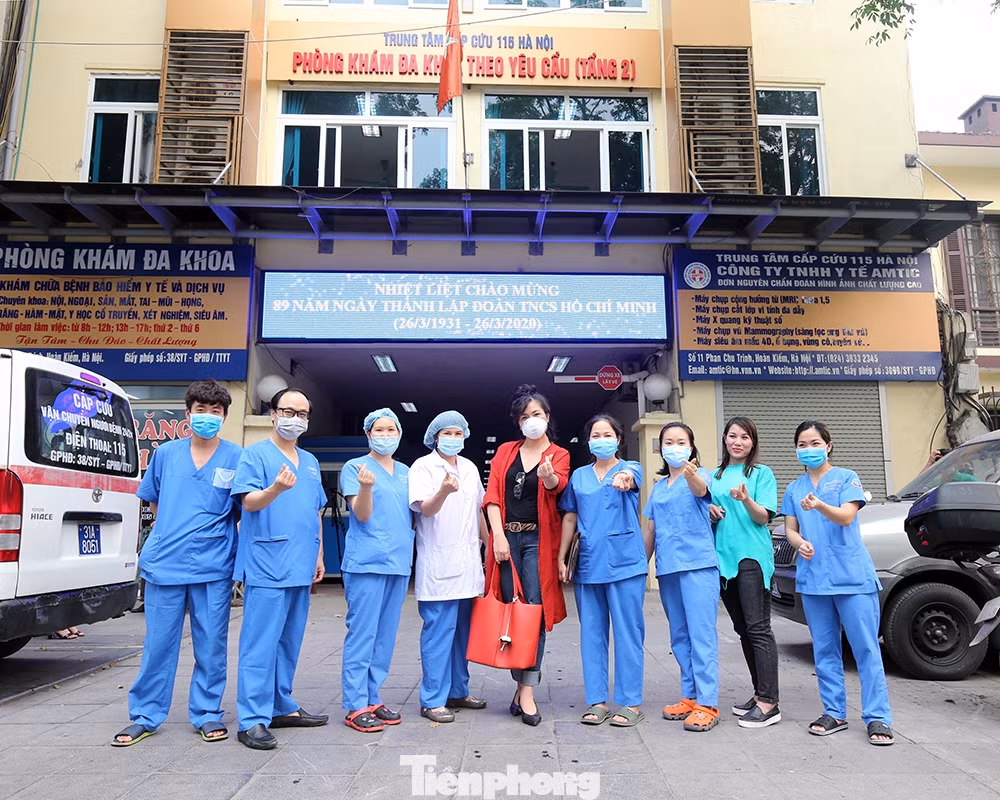 Ca sĩ Thùy Dung: 'Tôi hát về bạn bè tôi, những người sống vì mọi người' ảnh 7