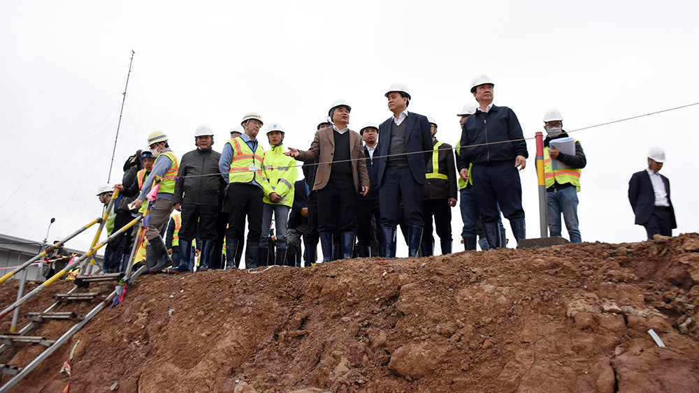 Chủ tịch Hà Nội: Dự án làm sạch sông Tô Lịch không được chậm tiến độ ảnh 15