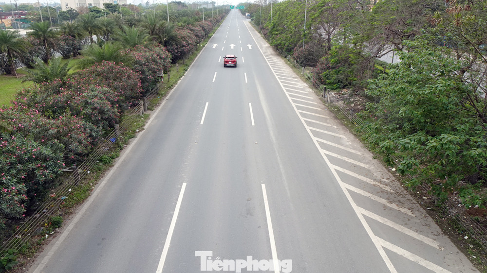 Cửa ngõ Hà Nội thông thoáng những ngày đầu cách ly toàn xã hội ảnh 2