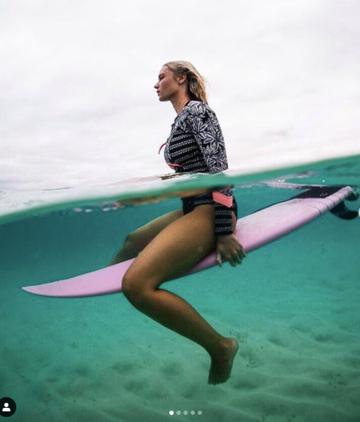 Sao truyền hình 9x lại đăng ảnh gợi cảm 'gây thương nhớ' ảnh 8