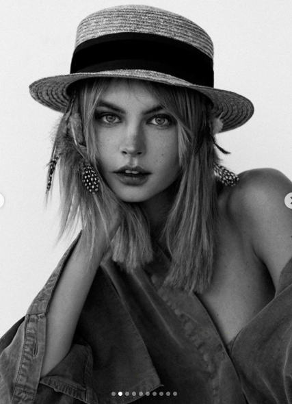 Nàng mẫu Nga mặt như thiên thần, thân hình nóng bỏng 'chết người' ảnh 10