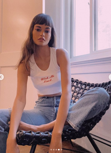 Chân dài Brazil tung ảnh mặc crop top, 'thả rông' vòng 1 siêu quyến rũ ảnh 5