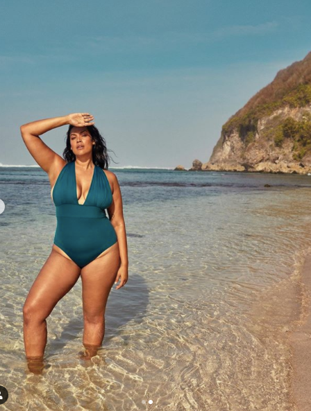 Người mẫu ngoại cỡ 9x nảy nở siêu gợi cảm với áo tắm ảnh 7