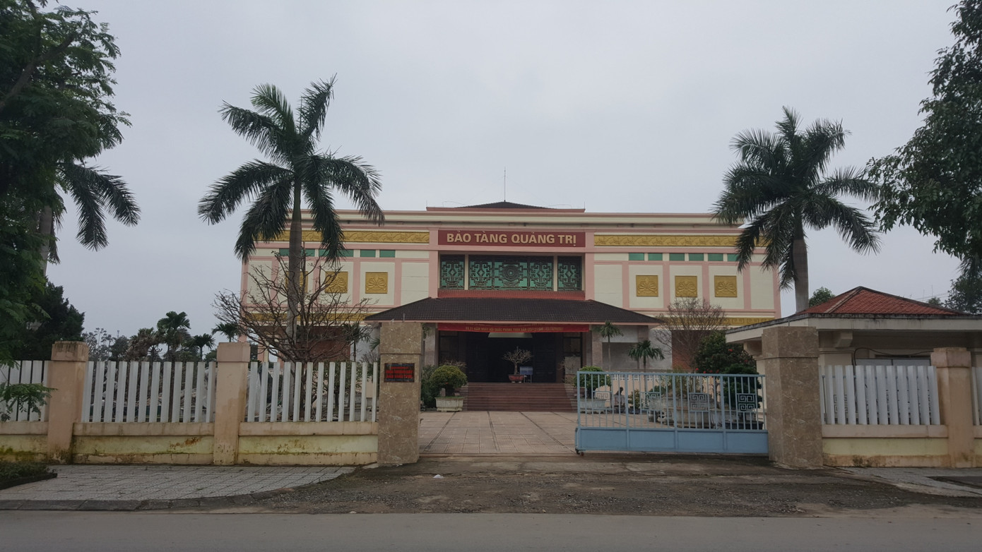 Bảo tàng Quảng Trị (8 Nguyễn Huệ, thành phố Đông Hà)-nơi đang trưng bày trống đồng Trà Lộc, là bảo vật quốc gia thứ 4 ở tỉnh Quảng Trị. Bảo vật quốc gia suýt bị bán đồng nát ảnh 3