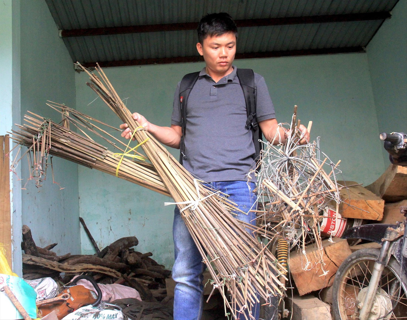 Những thợ săn trả nợ rừng xanh ảnh 2