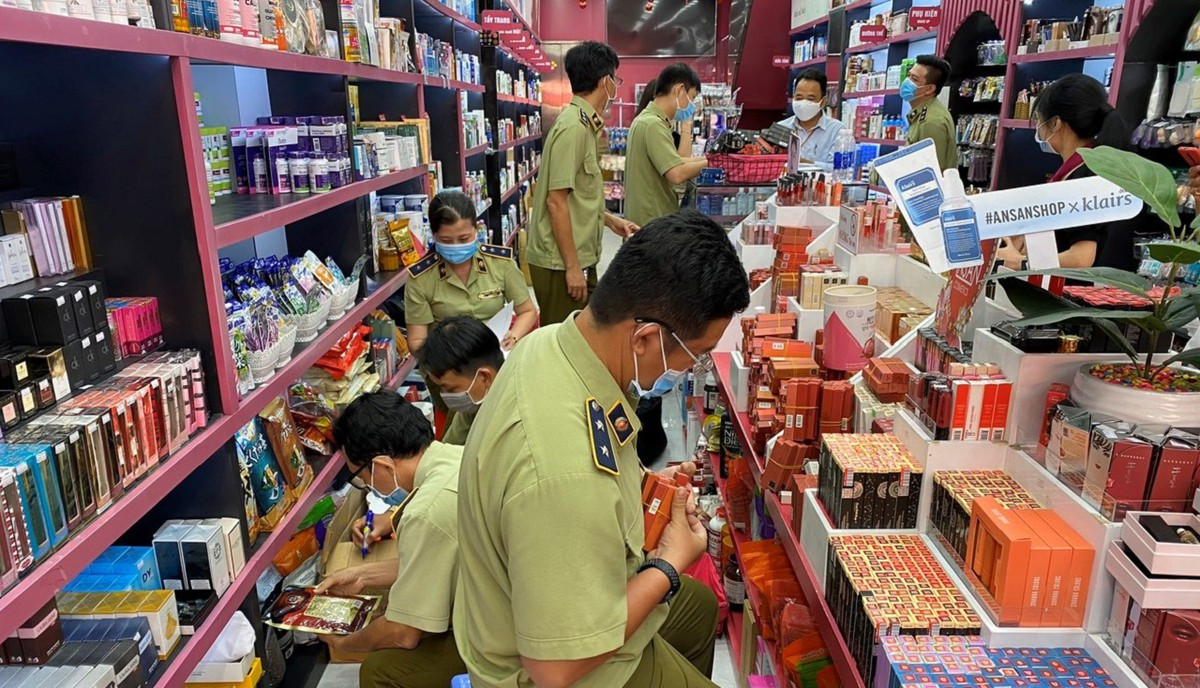 Sát Tết, lại khổ vì mỹ phẩm giả ảnh 1