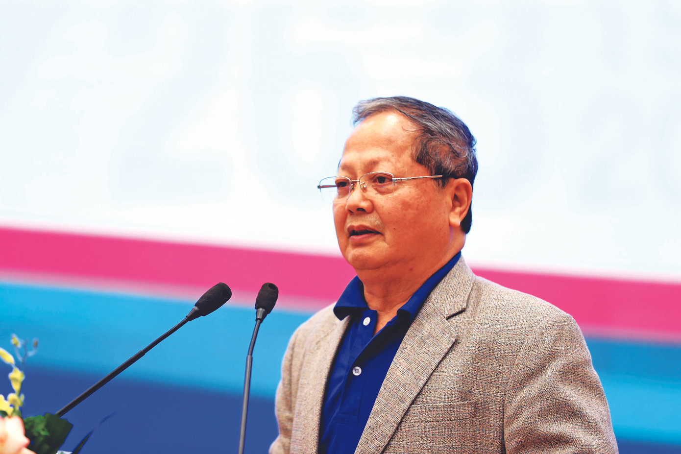 Cán bộ Đoàn phải có tầm ảnh 1