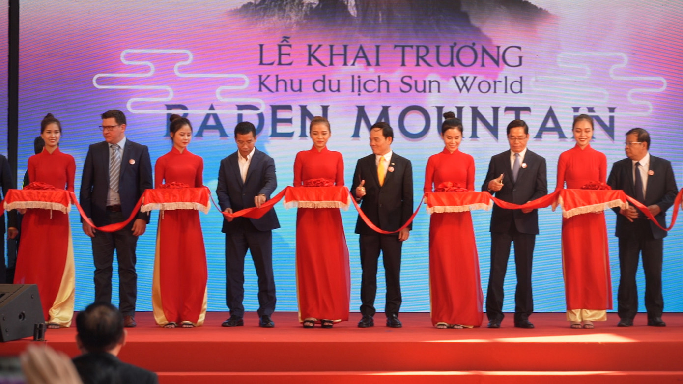 Sun Group ‘rinh’ kỷ lục Guinness trong ngày khai trương Nhà ga cáp treo lớn nhất ảnh 1