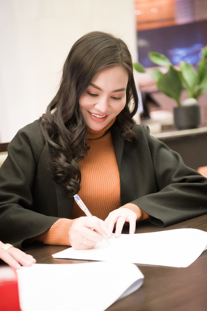 Doanh nhân Trần Huyền Nhung khởi nghiệp từ bàn tay trắng ảnh 3