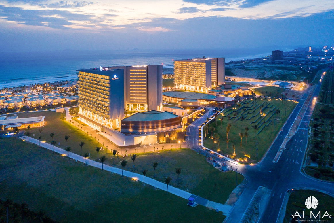 Bãi Dài lột xác với hàng loạt dự án nghỉ dưỡng 5* ảnh 1