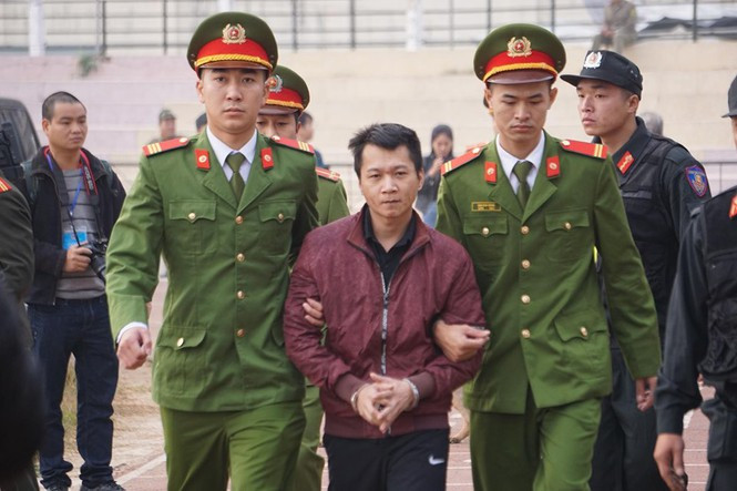 Cận cảnh 9 bị cáo liên quan vụ sát hại nữ sinh Điện Biên ảnh 3