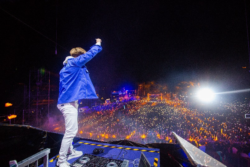 Đánh dấu năm mới ‘nổ tung’ với ‘cơn bão âm nhạc’ Tiger Remix 2020 ảnh 10