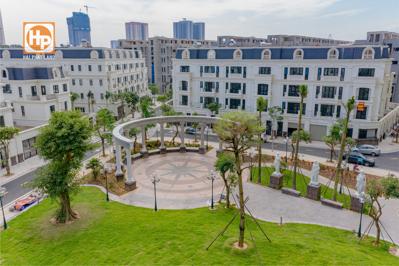 Roman Plaza mở bán lớn, khuấy động thị trường bất động sản cuối năm ảnh 1