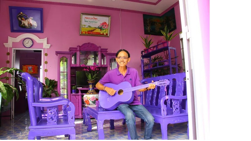 Đầu năm, ghé thăm nhà lão nông có sở thích màu tím 'quái lạ'! ảnh 3