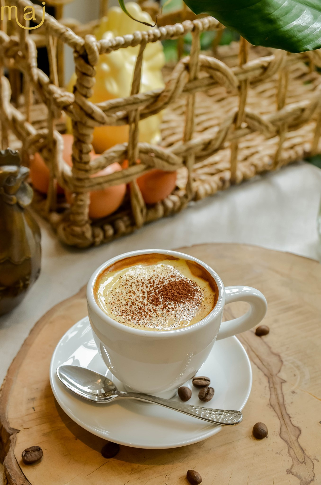 TP.HCM: Cửa tiệm cà phê đẹp như một bức tranh dành cho những teen mê không gian lãng mạn ảnh 7