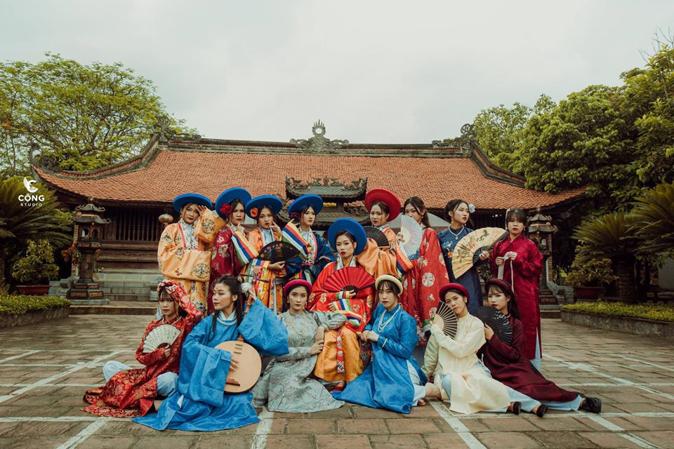 Trầm trồ trước vẻ đẹp của cổ phục Việt Nam trong bộ ảnh kỷ yếu của teen 12 Nam Định ảnh 8