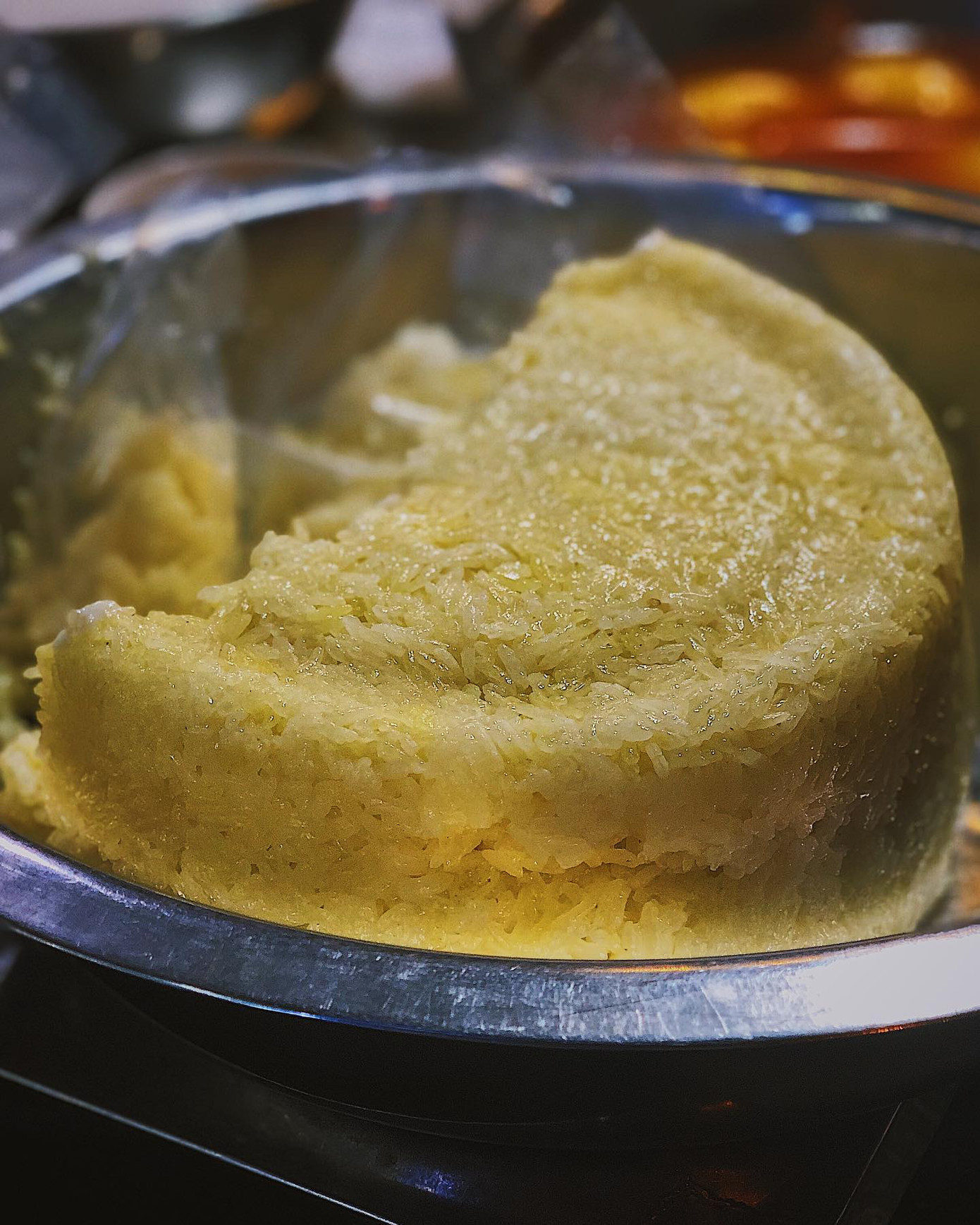 Hẹn hò Sài Gòn: “Đột kích” hàng chè miền Tây hơn 40 năm tuổi và tiệm trái cây bốn mùa ảnh 7