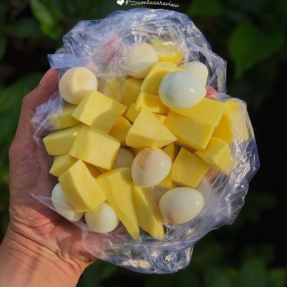 “Cưa đổ” một nàng teen Sài thành bằng bịch xoài keo và ly trà trái cây, được chứ? ảnh 1