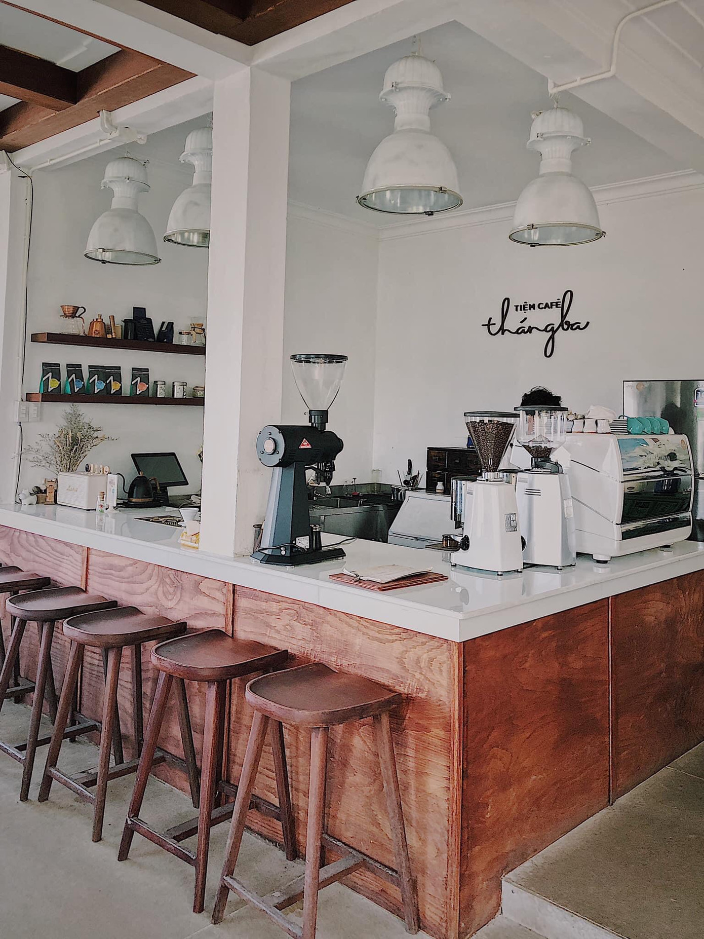 Những quán cà phê chất lừ nhất định bạn phải tới khi ghé thăm Đà Lạt ảnh 6