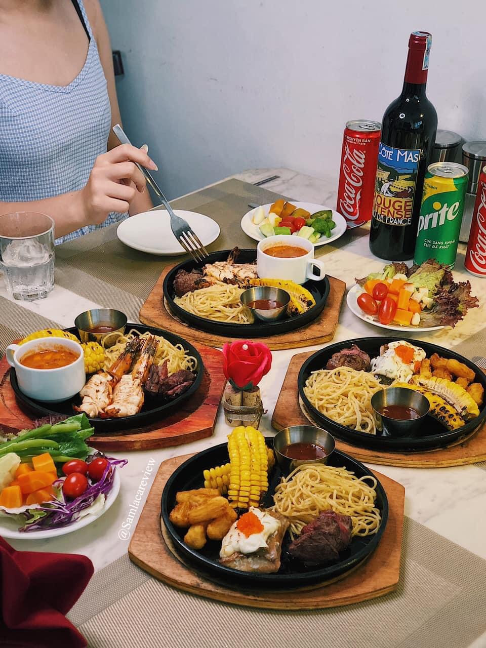 Cùng nhâm nhi thực đơn Á - Âu giá dễ chịu, không gian lại “chill” chẳng điểm gì chê ảnh 9