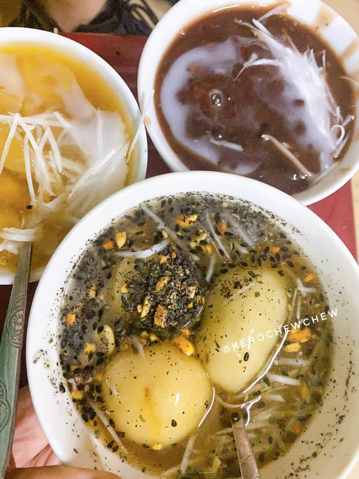 Ngon rơi nước miếng - Ảnh: Kerochewchew Hà Nội phố: Những hàng chè nóng ngon nức tiếng đủ để bạn “chiến đấu” với từng đợt gió lạnh ảnh 4