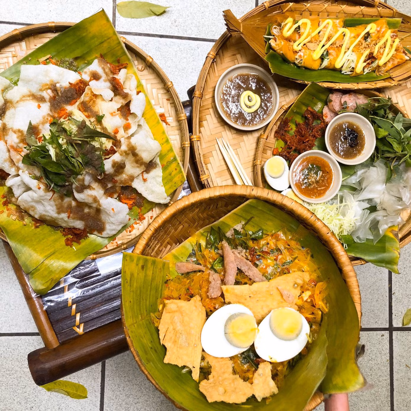 Thiên đường ăn vặt: 3 điểm hẹn không thể bỏ qua dành cho hội nghiền bánh tráng ở Hà Nội ảnh 1