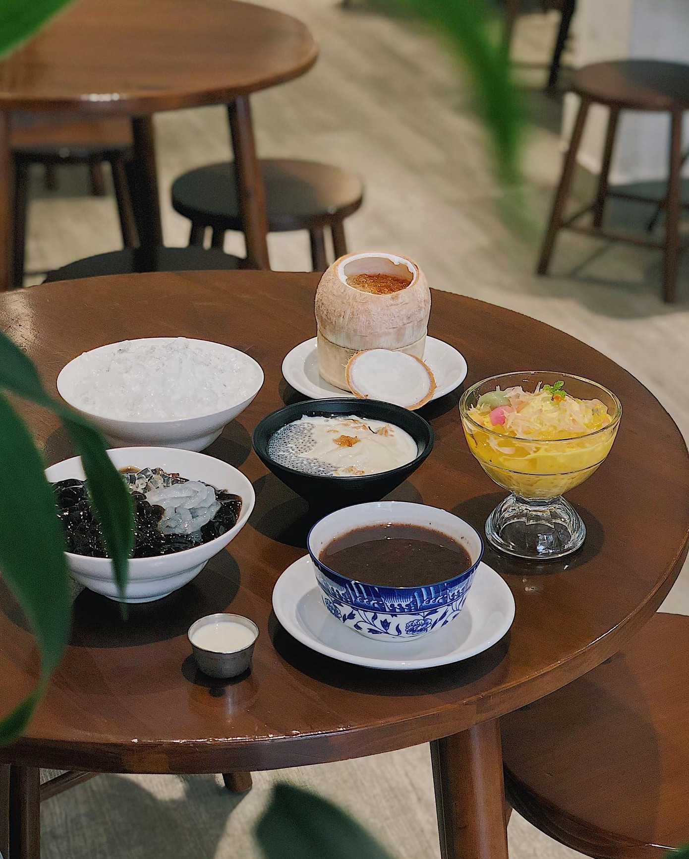 TP.HCM: Bạn thuộc team nghiện chè hay nghiện trà? Cùng chọn nhé! ảnh 1