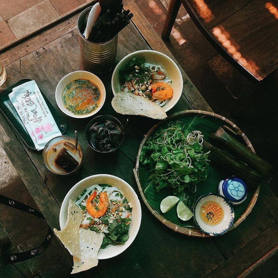 Cà phê vintage mô phỏng Hội An mộng mơ trong khu chung cư “sống ảo” nhất Sài Gòn ảnh 6