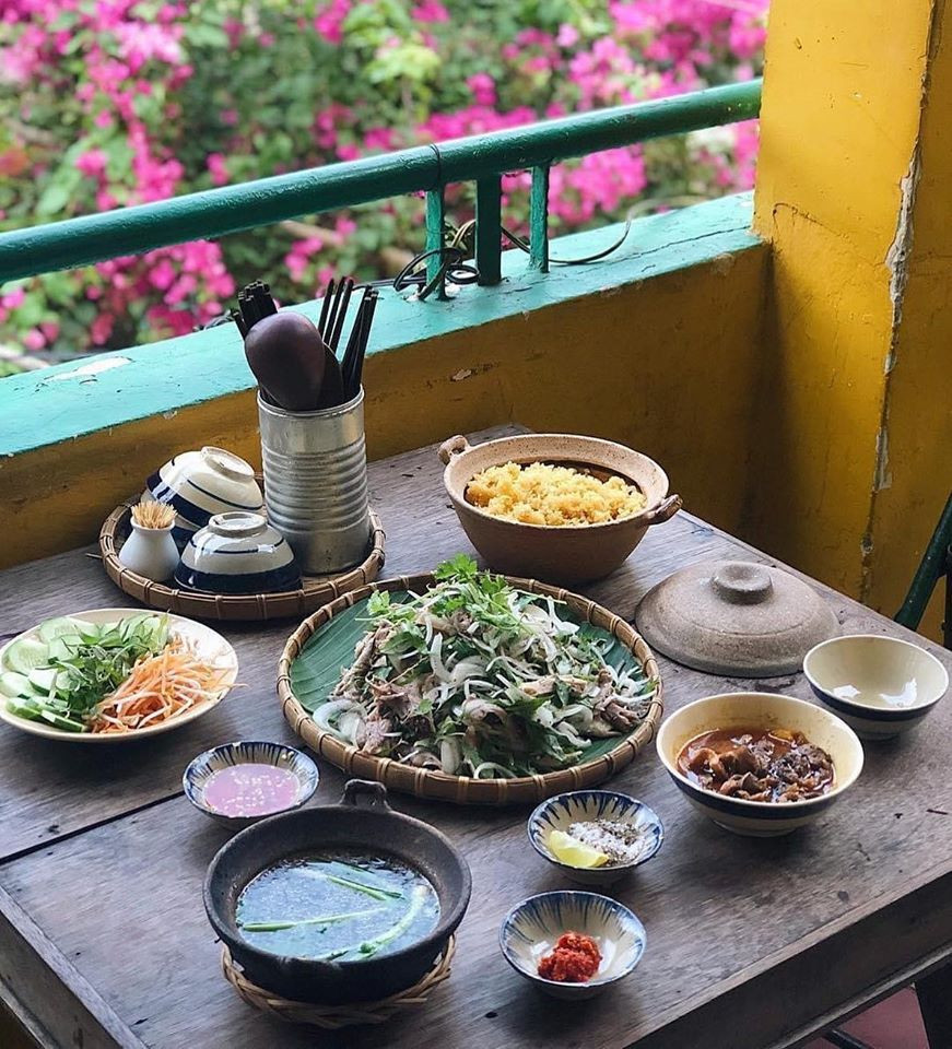 Cà phê vintage mô phỏng Hội An mộng mơ trong khu chung cư “sống ảo” nhất Sài Gòn ảnh 4