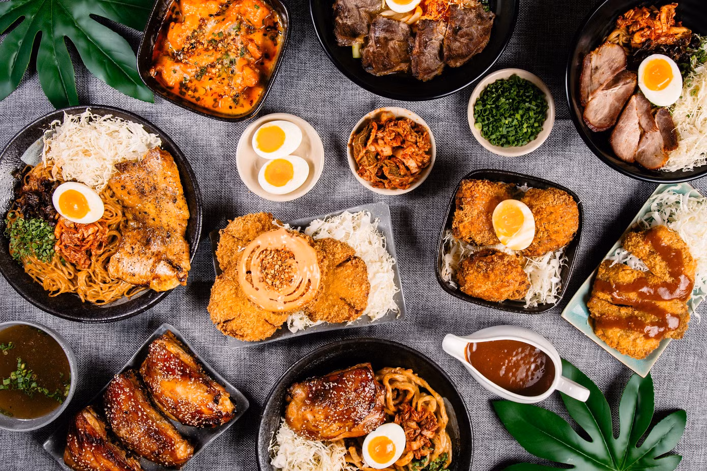 Trưa nay ăn gì Sài Gòn: Đổi vị với thực đơn món lạ, quán cũng... lạ luôn! ảnh 6