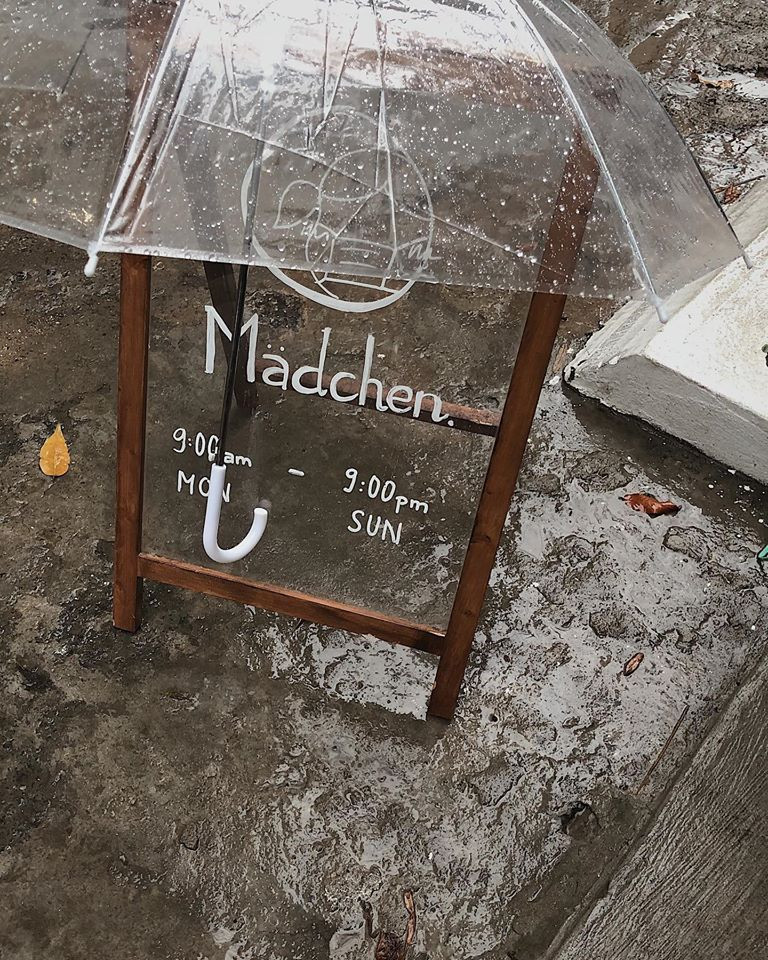 Hai quán cà phê siêu xinh ngay giữa trung tâm Sài Gòn, cực hợp để hò hẹn nhóm bạn thân! ảnh 13