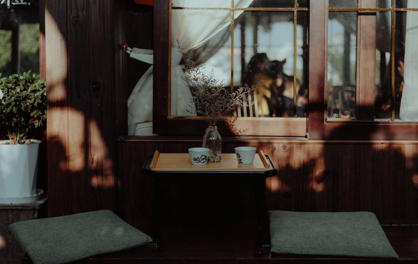 Và hình ảnh quán khi nhìn từ bên ngoài vào - Ảnh: The Station View Coffee Những tiệm cà phê décor theo style Hàn Quốc bạn không thể “ngó lơ” khi dừng chân ở Đà Lạt ảnh 10