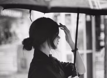 Có những tình yêu thật sự mù quáng và điên rồ, em cần đủ tỉnh táo để nhận diện nó! ảnh 5