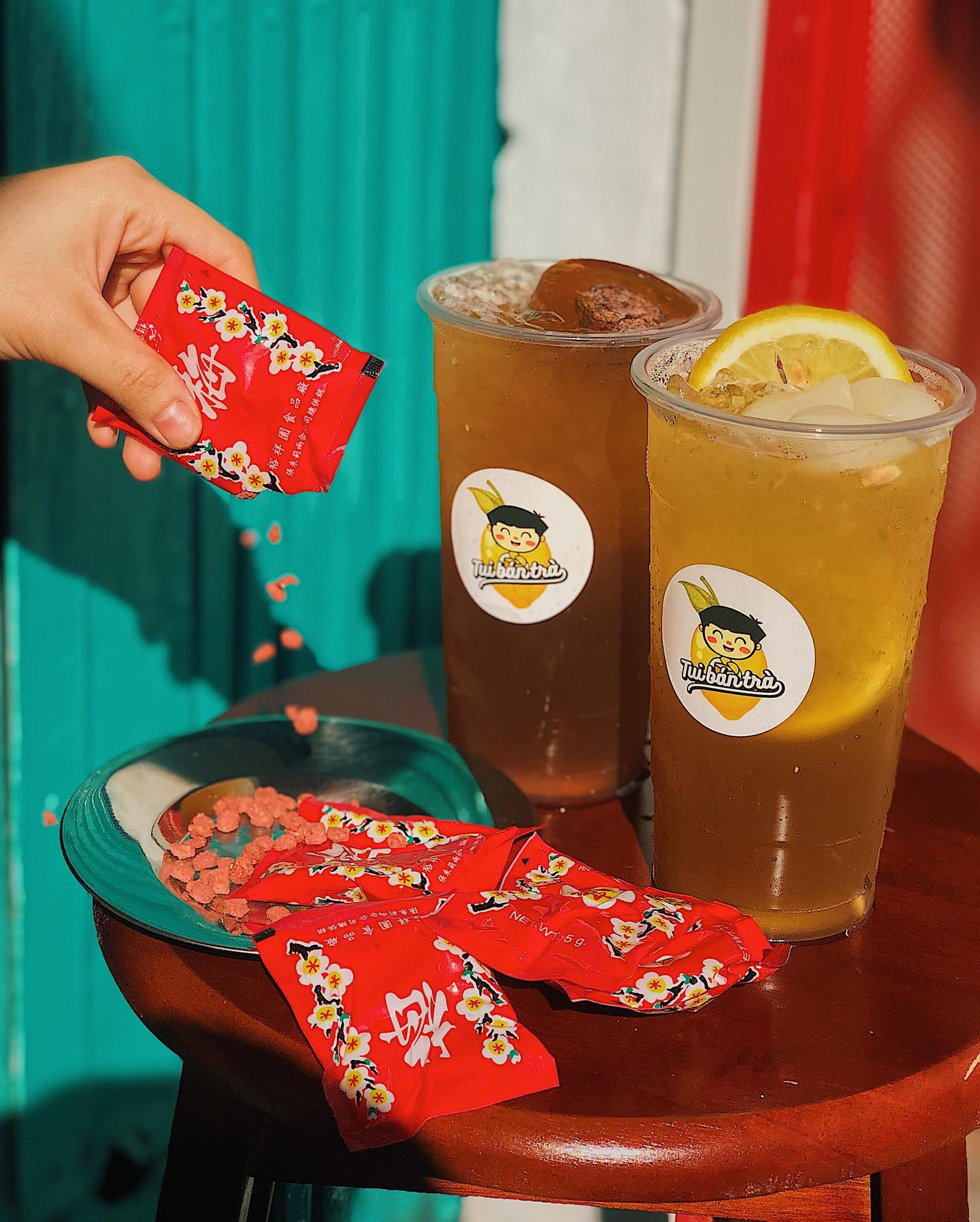 Ăn vặt khắp Sài Gòn: “Xuyên không” về tuổi thơ với “trà sữa thế giới”, giá chỉ từ 15K ảnh 6