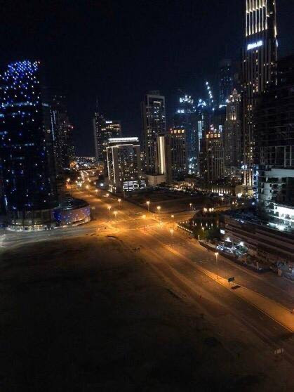 "Thành phố của những tài phiệt" Dubai đã chính thức áp dụng lệnh giới nghiêm ảnh 4